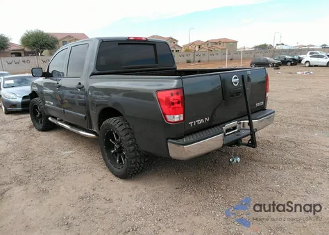 2012 Nissan Titan z USA, uszkodzony, nr VIN 1N6AA0EK2CN327533